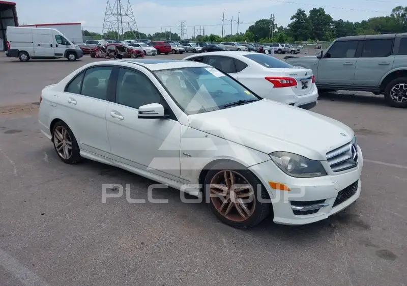 2012 Mercedes Benz C 250 photo