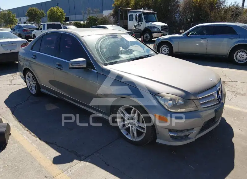 2012 Mercedes Benz C 250 photo