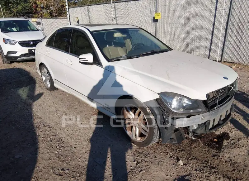 2012 Mercedes Benz C 250 photo