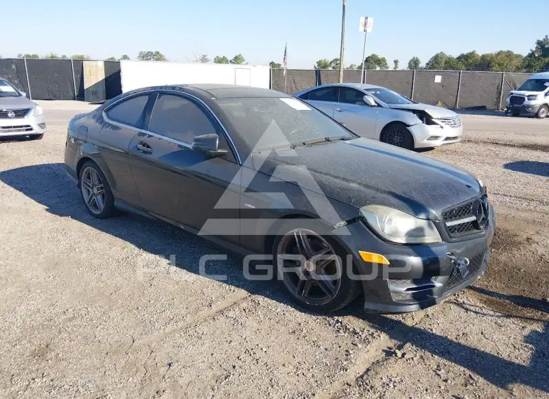 2012 Mercedes Benz C 350 фото