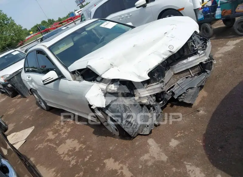 2012 Mercedes Benz C 300 photo