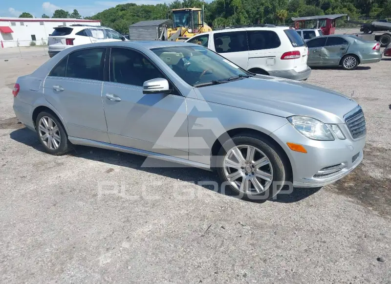 2012 Mercedes Benz E 350 photo