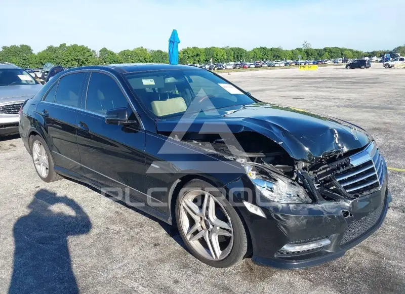 2012 Mercedes Benz E 350 фото