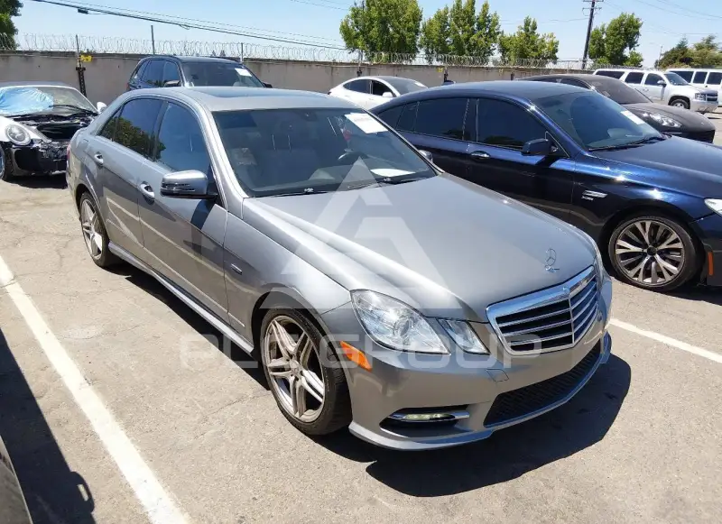 2012 Mercedes Benz E 350 photo