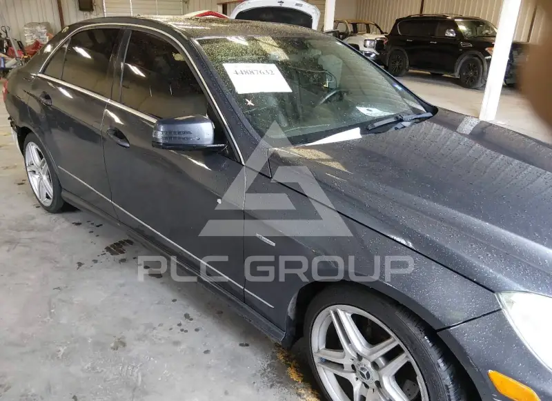 2012 Mercedes Benz E 350 фото