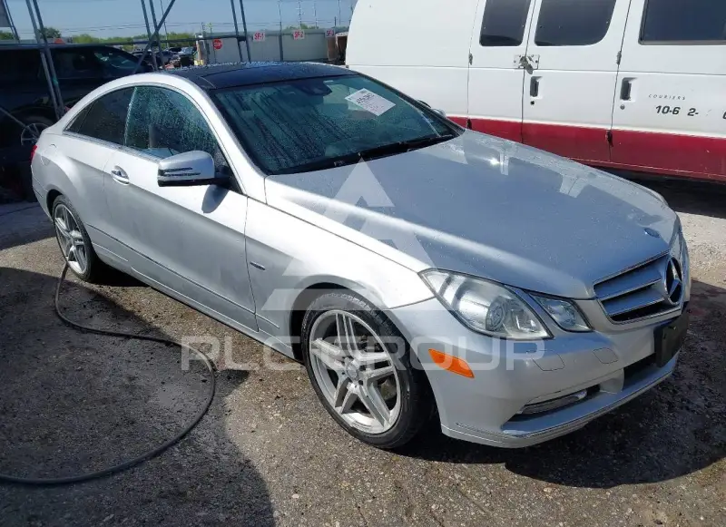 2012 Mercedes Benz E 350 фото