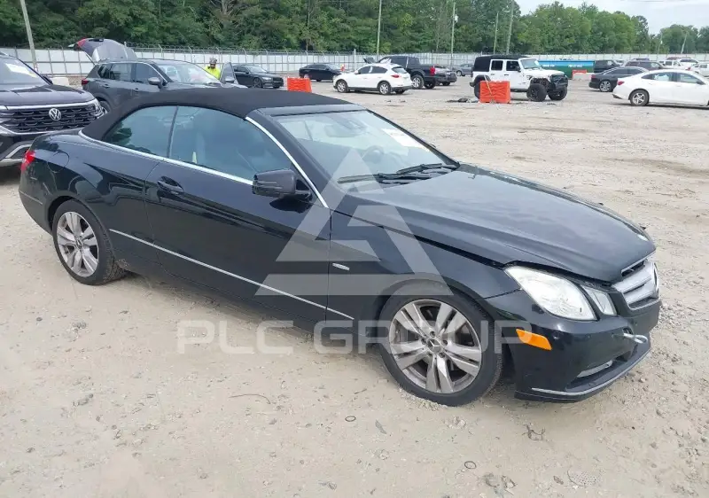 2012 Mercedes Benz E 350 фото