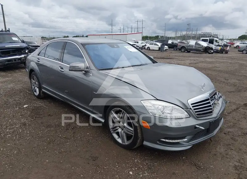 2012 Mercedes Benz S 550 фото