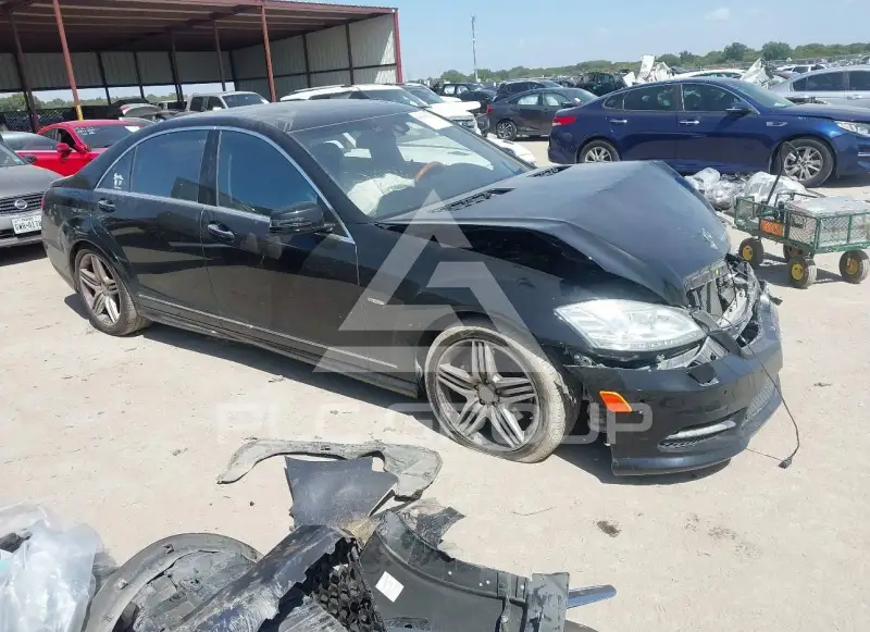 2012 Mercedes Benz S 550 фото