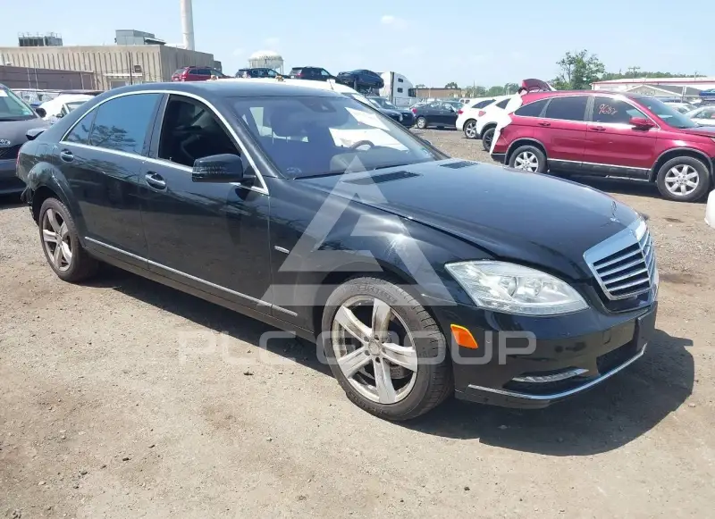 2012 Mercedes Benz S 550 photo