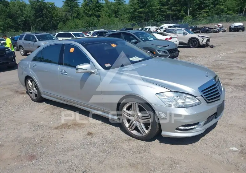 2012 Mercedes Benz S 550 photo