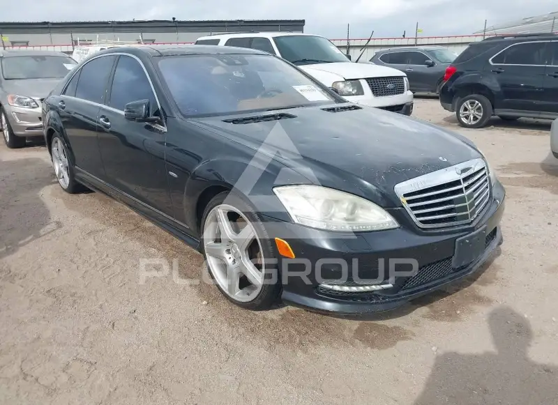2012 Mercedes Benz S 550 фото