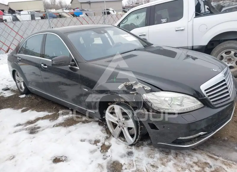 2012 Mercedes Benz S 550 фото