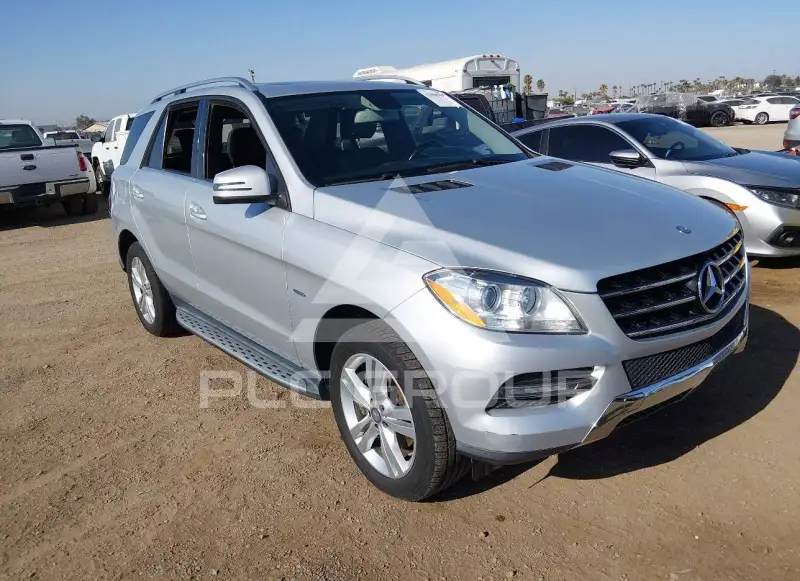 2012 Mercedes Benz ML 350 фото