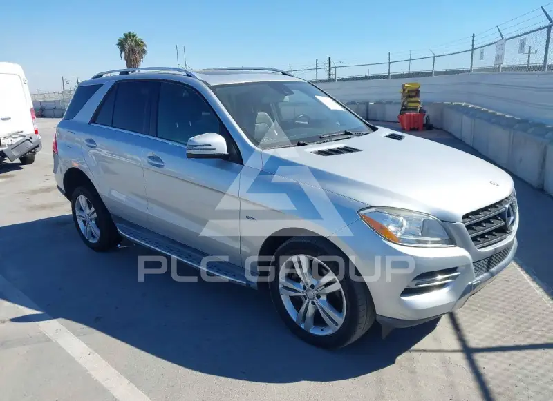 2012 Mercedes Benz ML 350 фото