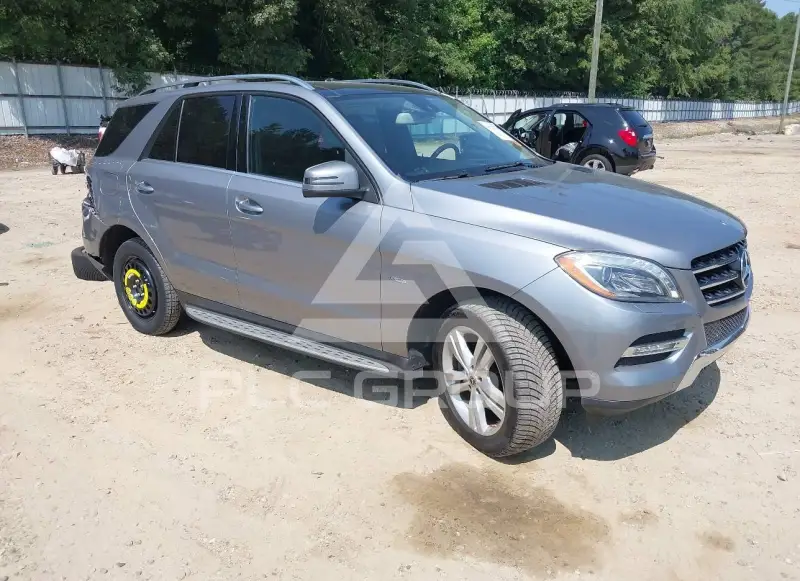 2012 Mercedes Benz ML 350 фото