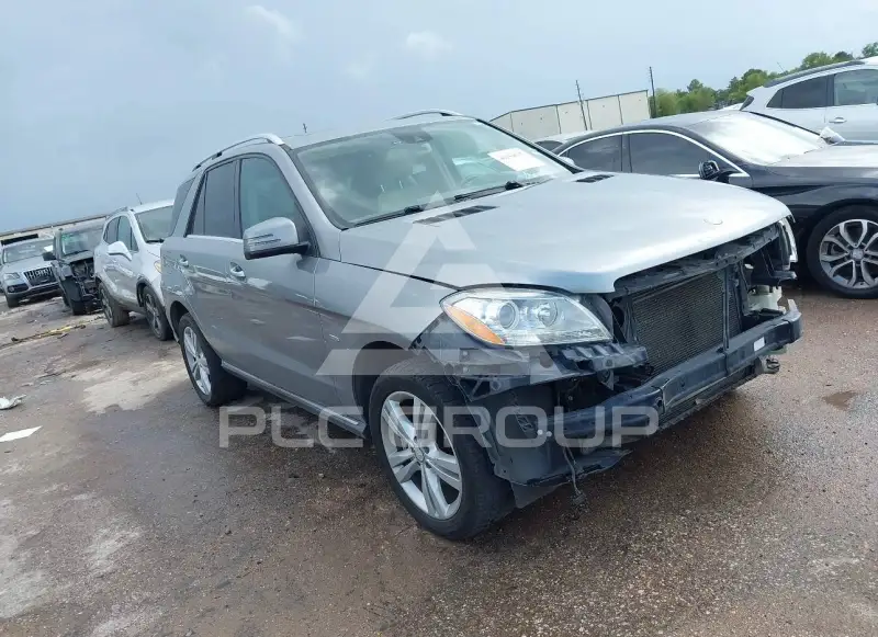2012 Mercedes Benz ML 350 фото