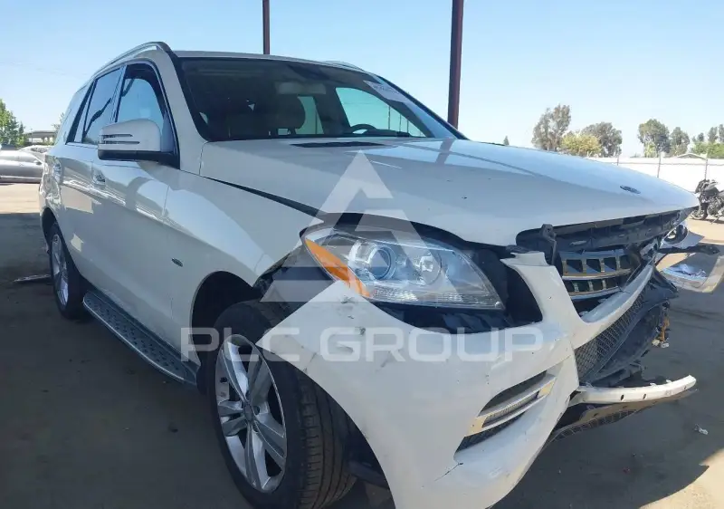 2012 Mercedes Benz ML 350 photo