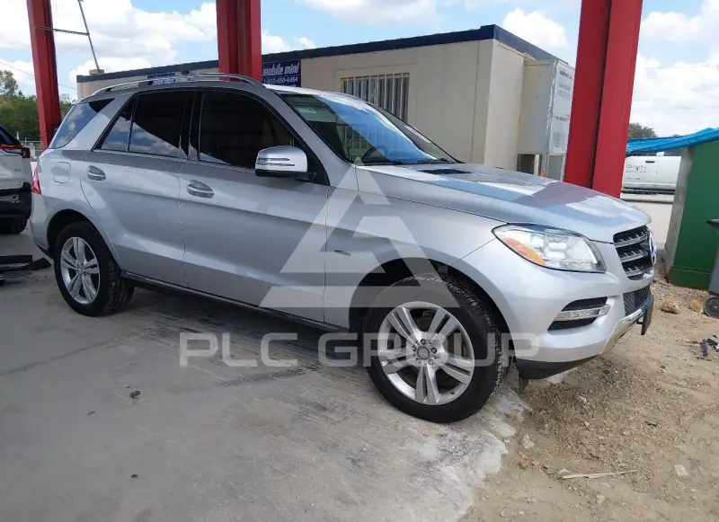 2012 Mercedes Benz ML 350 фото