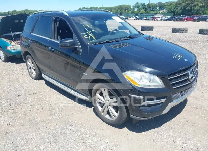 2012 Mercedes Benz ML 350 фото