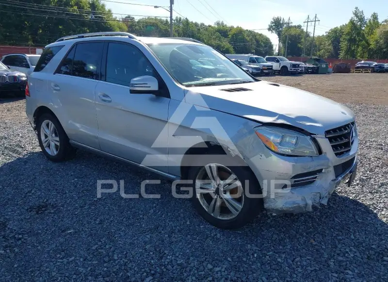 2012 Mercedes Benz ML 350 фото