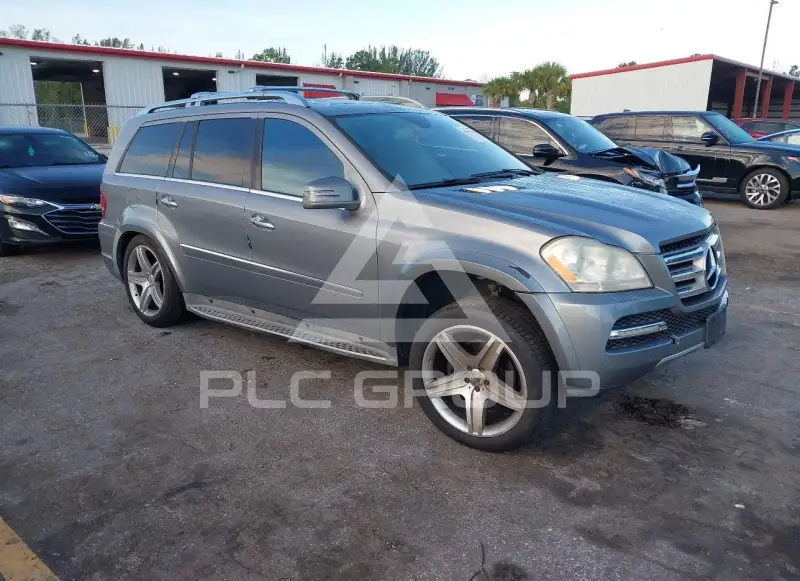 2012 Mercedes Benz GL 550 фото