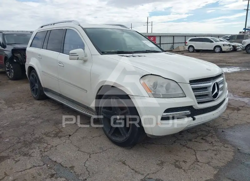 2012 Mercedes Benz GL 550 фото