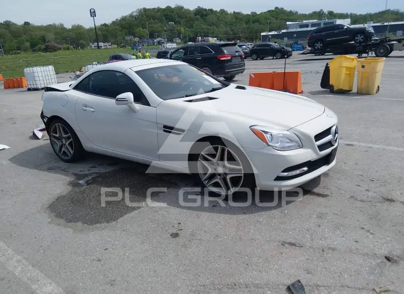 2012 Mercedes Benz SLK 250 photo