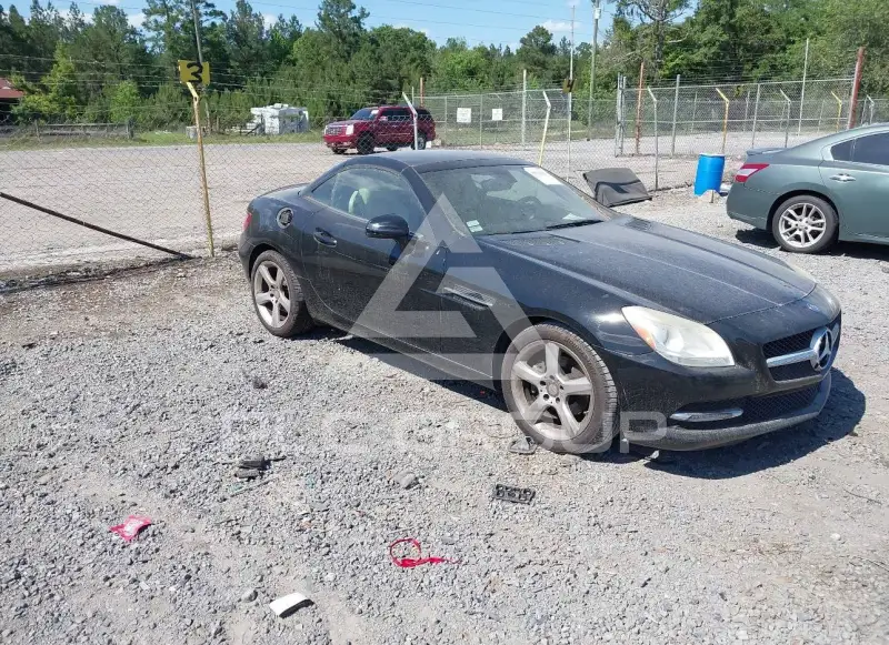 2012 Mercedes Benz SLK 250 photo