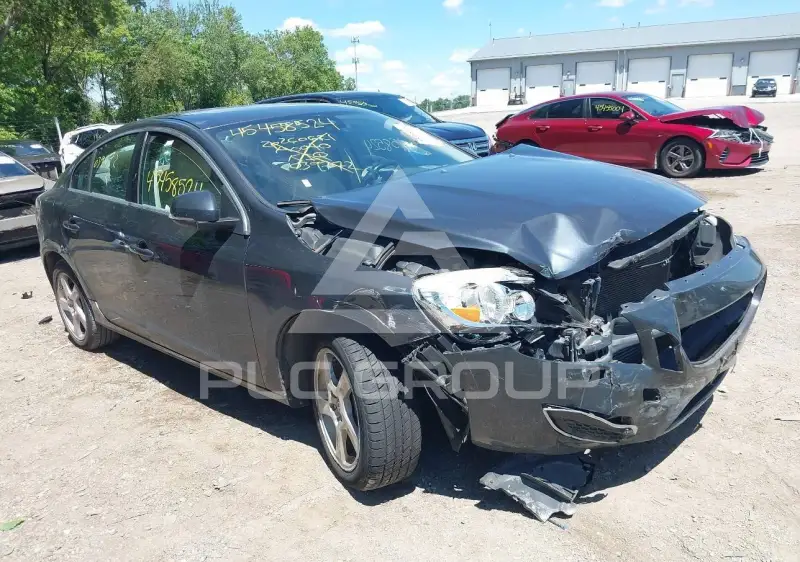 2012 Volvo S60 фото