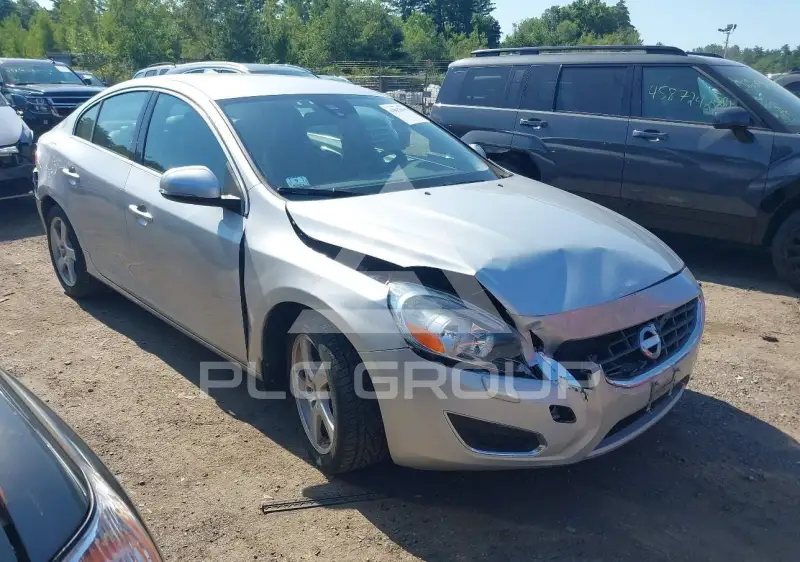 2012 Volvo S60 фото