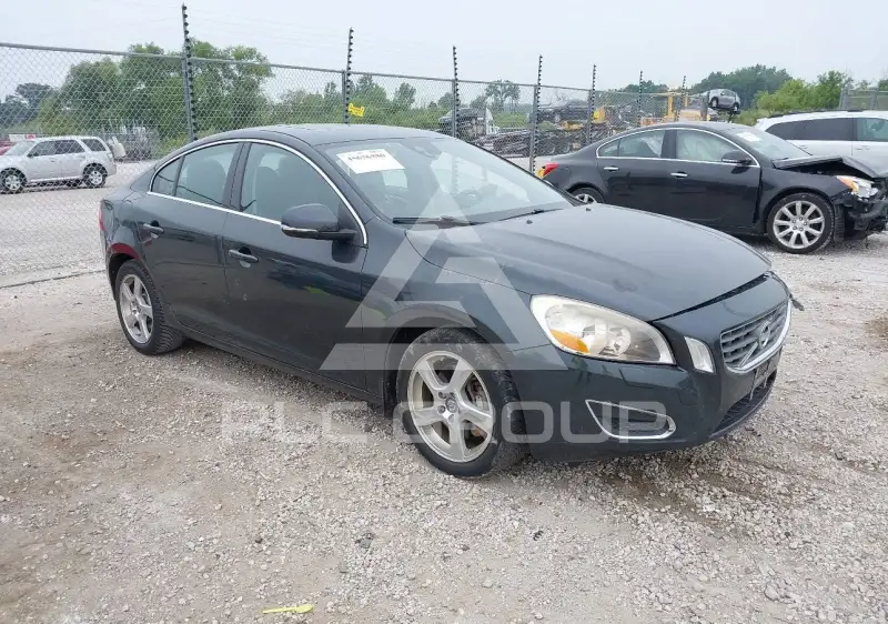 2012 Volvo S60 photo