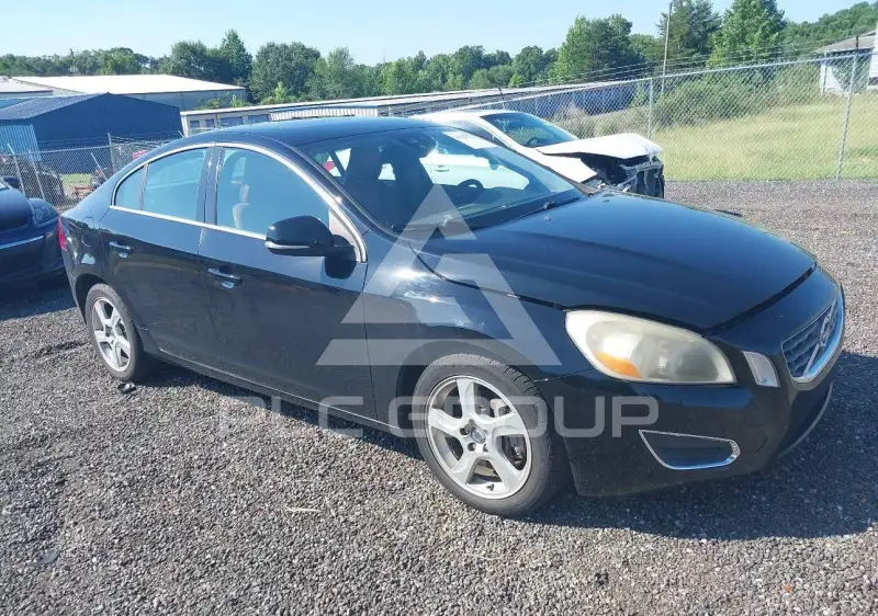 2012 Volvo S60 фото