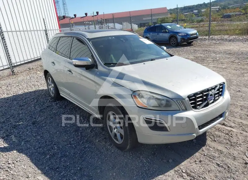 2012 Volvo XC60 photo