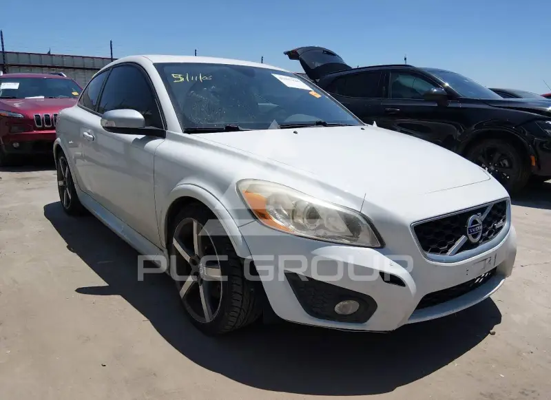 2012 Volvo C30 фото