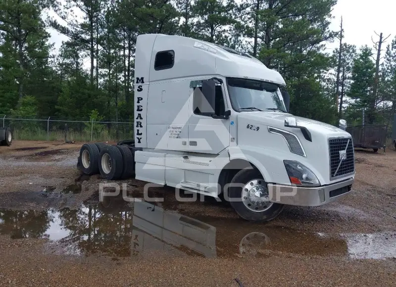 2012 Volvo VNL фото