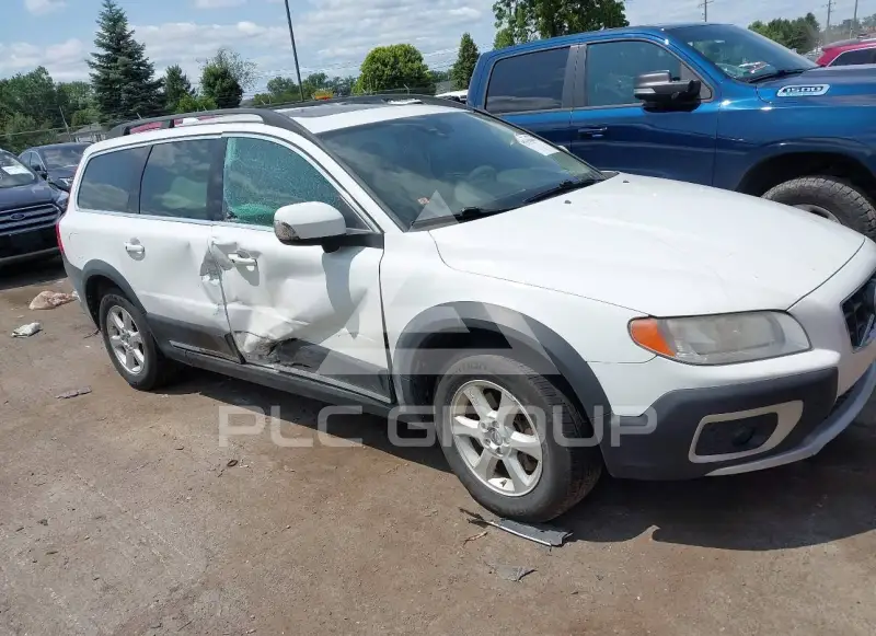 2012 Volvo XC70 photo