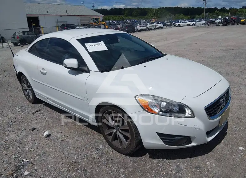 2012 Volvo C70 photo