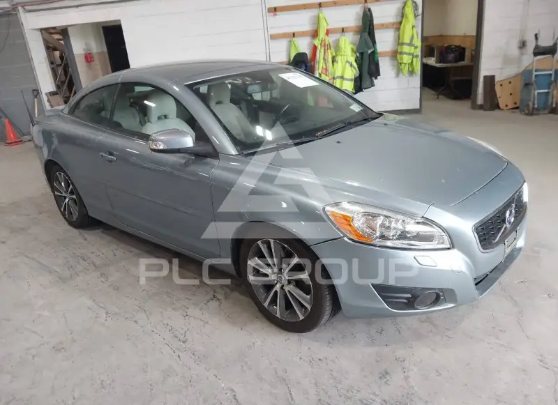 2012 Volvo C70 photo
