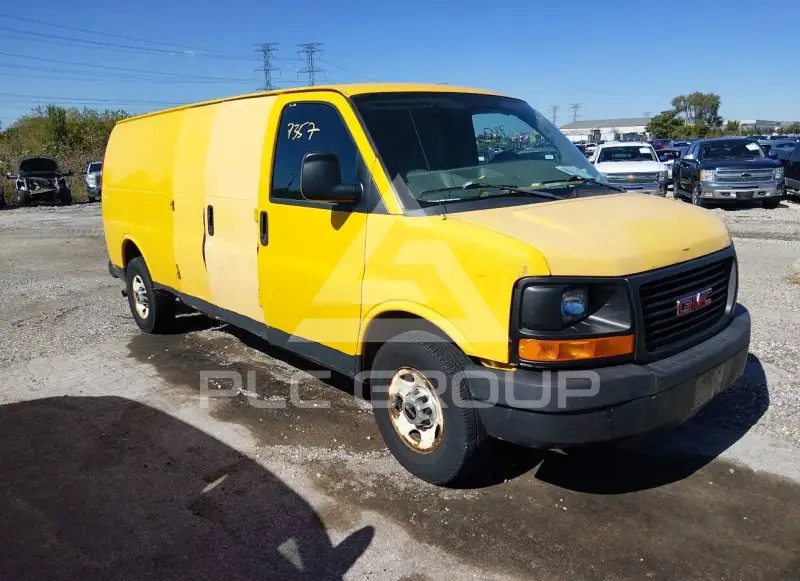 2012 GMC SAVANA photo