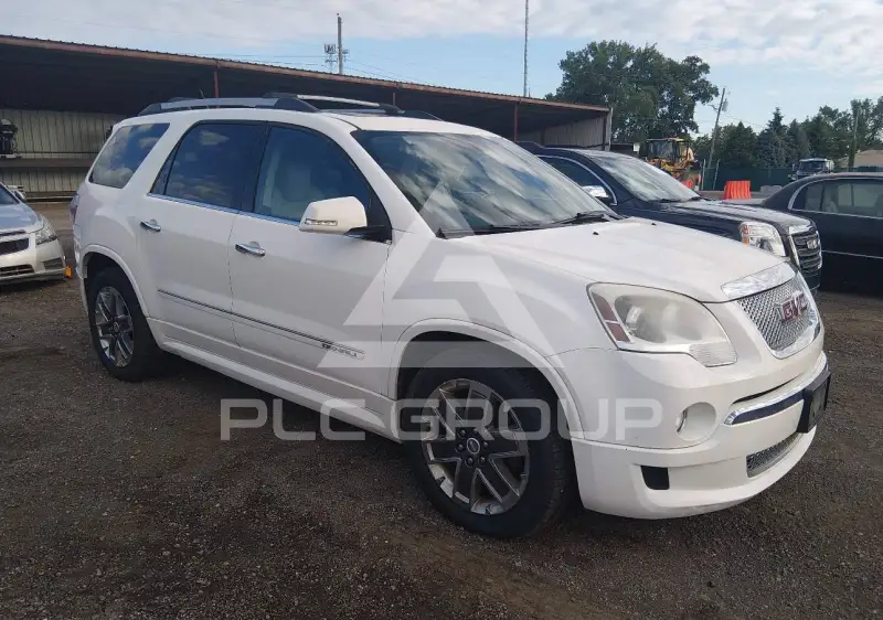 2012 GMC ACADIA photo