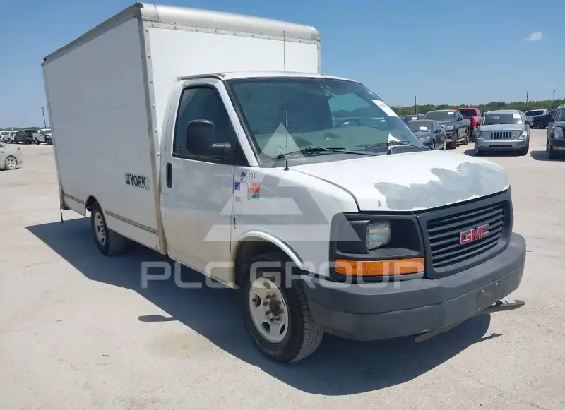 2012 GMC Savana фото