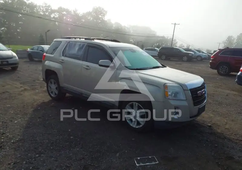 2012 GMC TERRAIN photo