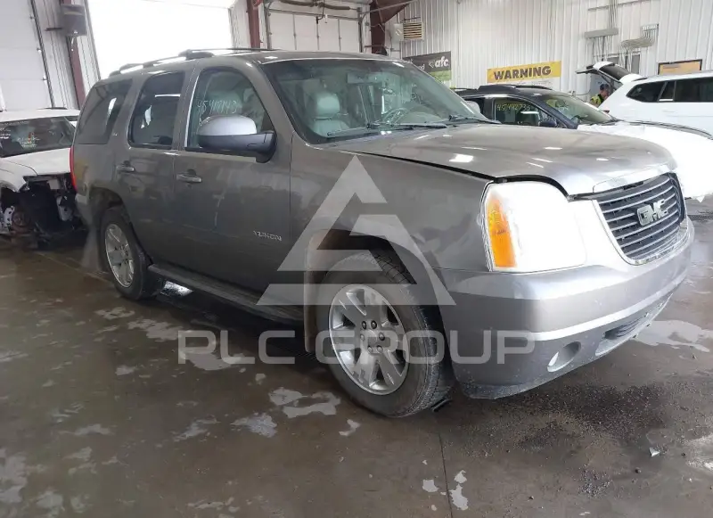 2012 GMC YUKON photo