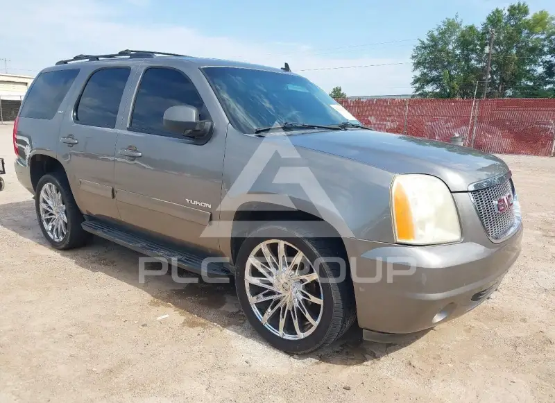 2012 GMC YUKON photo