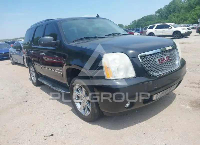2012 GMC YUKON фото