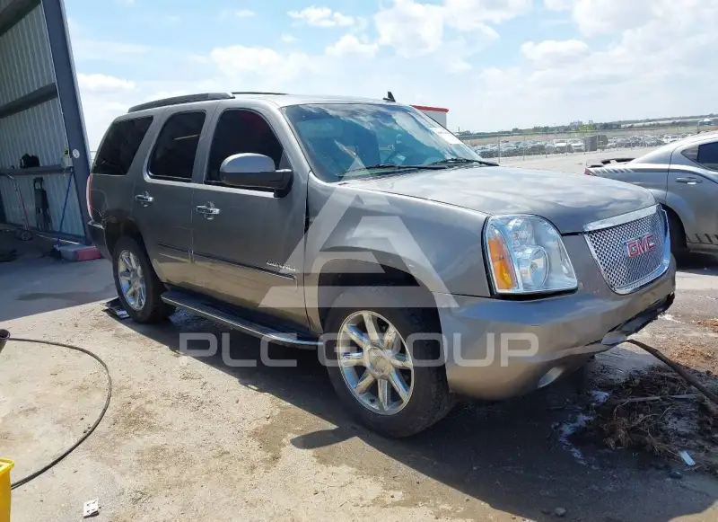 2012 GMC YUKON фото