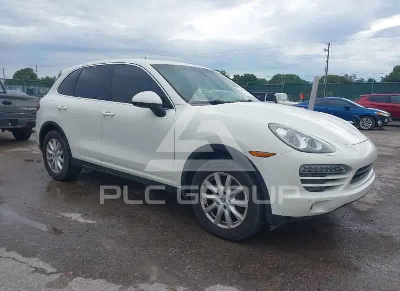 2012 Porsche Cayenne photo