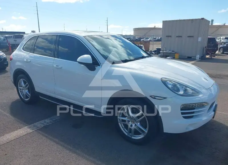 2012 Porsche Cayenne photo