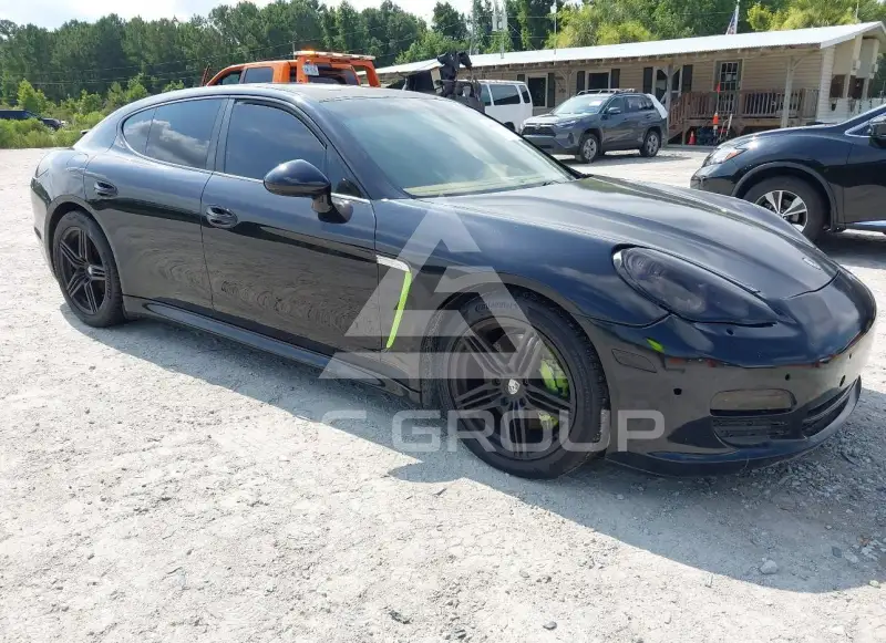 2012 Porsche Panamera photo